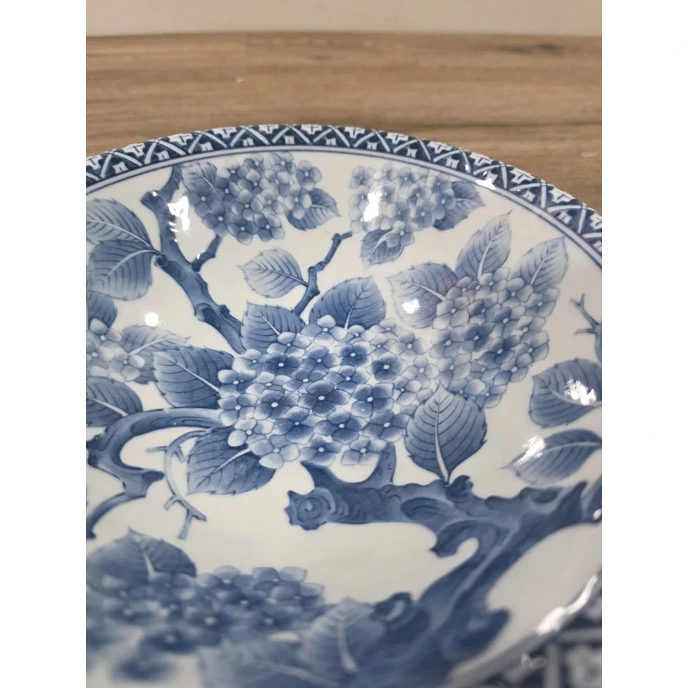 Chinese Blue and White Porcelain Bowl Floral Pattern Marked 8
